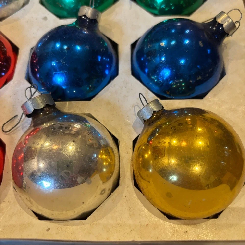 Rauch Multicolor Vintage Holiday Classics Round Ball Glass Ornaments 32ct USA